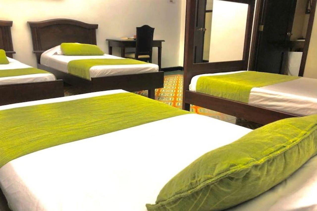 Casa Escobar Buga Hotel Luaran gambar