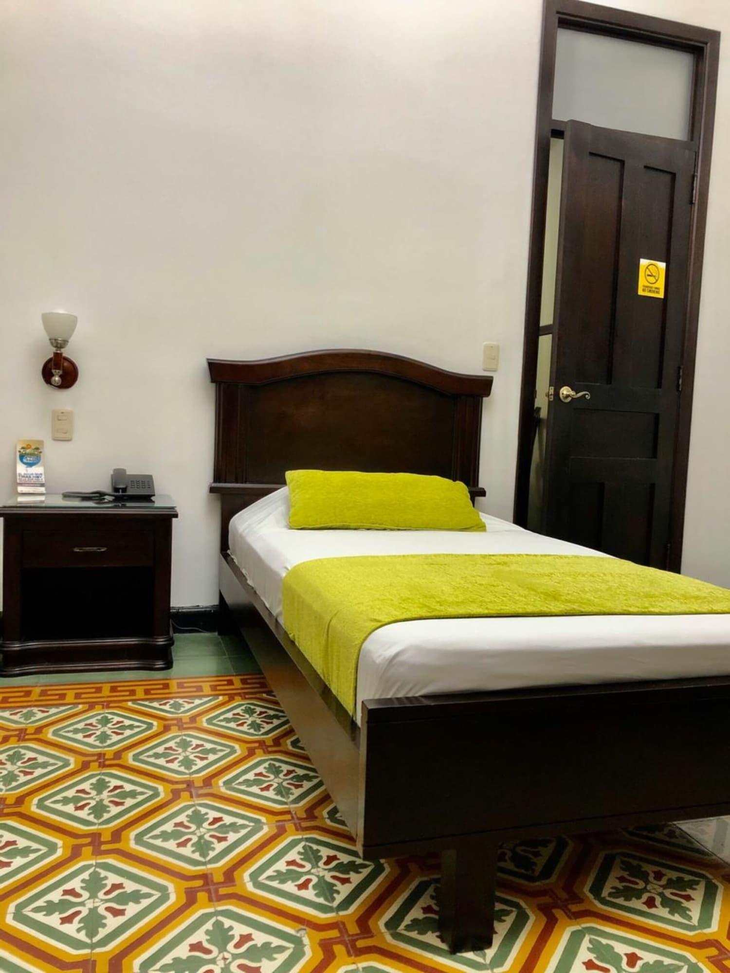 Casa Escobar Buga Hotel Luaran gambar