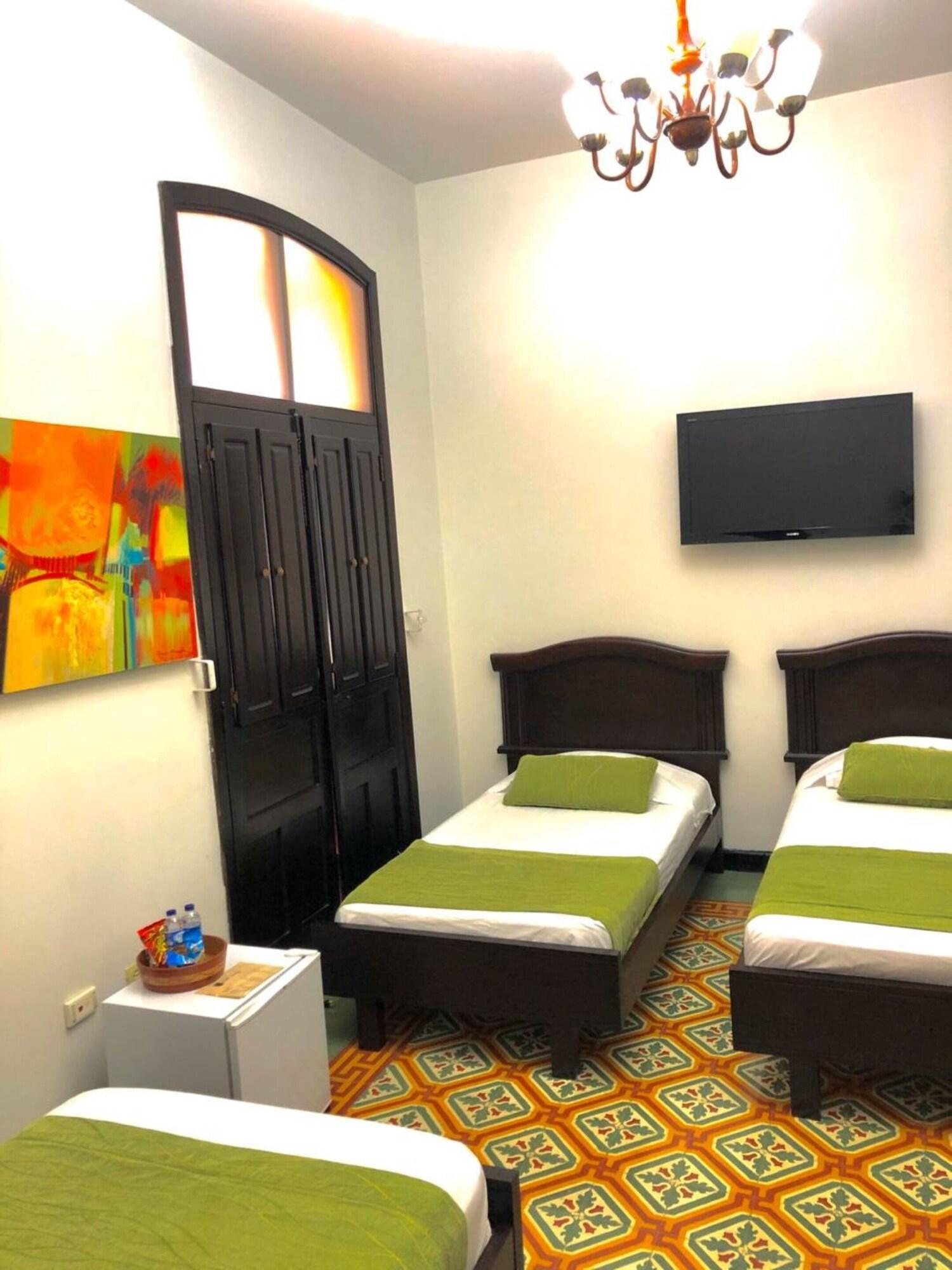 Casa Escobar Buga Hotel Luaran gambar